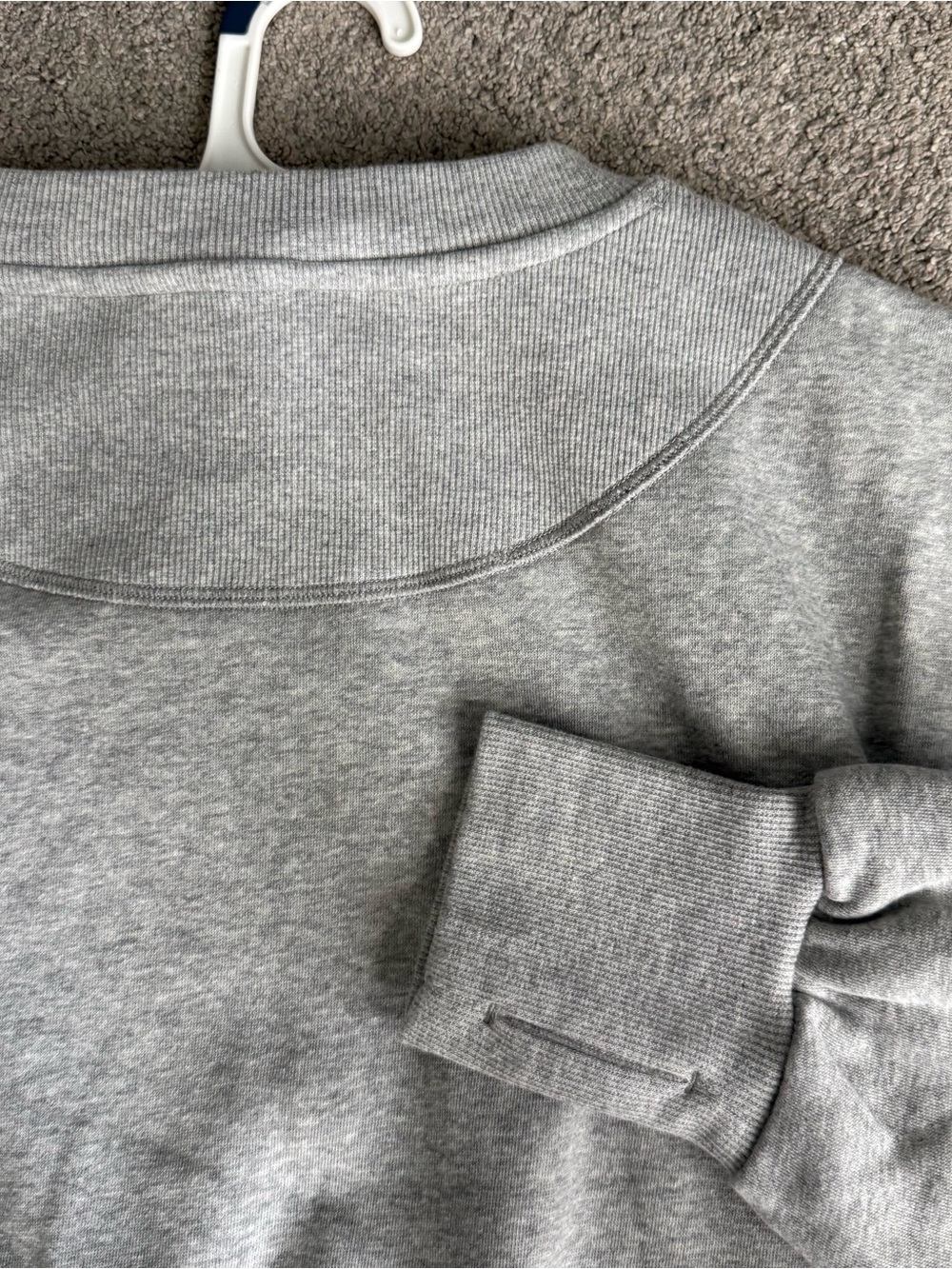 JoyLab WoMen’s Grey Crewneck Sweatshirt - Picture 8 of 9